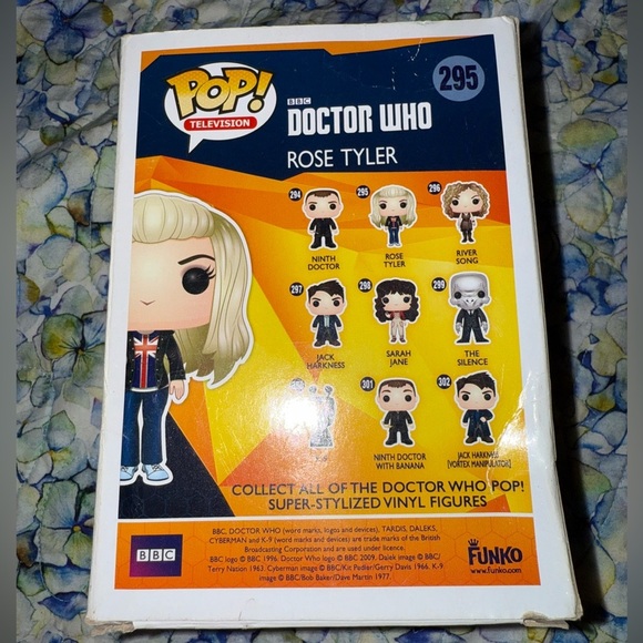 Funko Pop! Doctor Who - Rose Tyler Funko Pop Figure - Picture 3 of 16